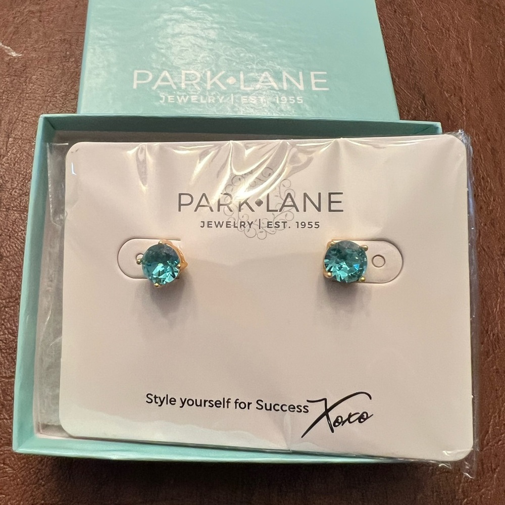 Park Lane Impression Stud Earrings, Turquoise with Gold Setting, 3 Carats, New - Picture 6 of 6